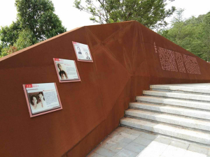 西乡塘耐候钢挡土墙